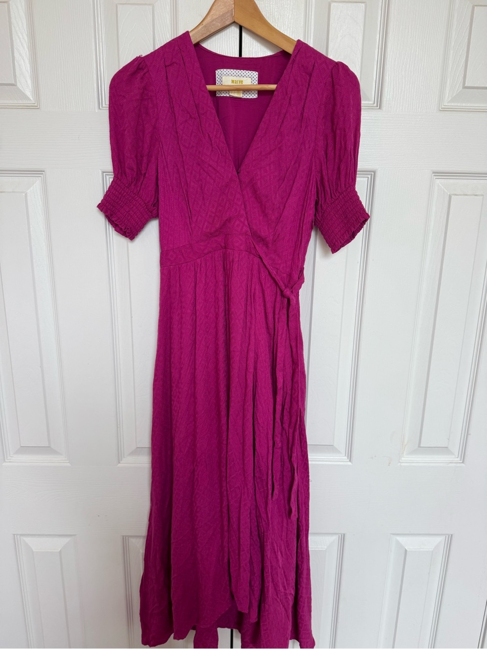 Maeve by Anthropologie Magenta Textured Wrap Midi Dress Puff Sleeve Size